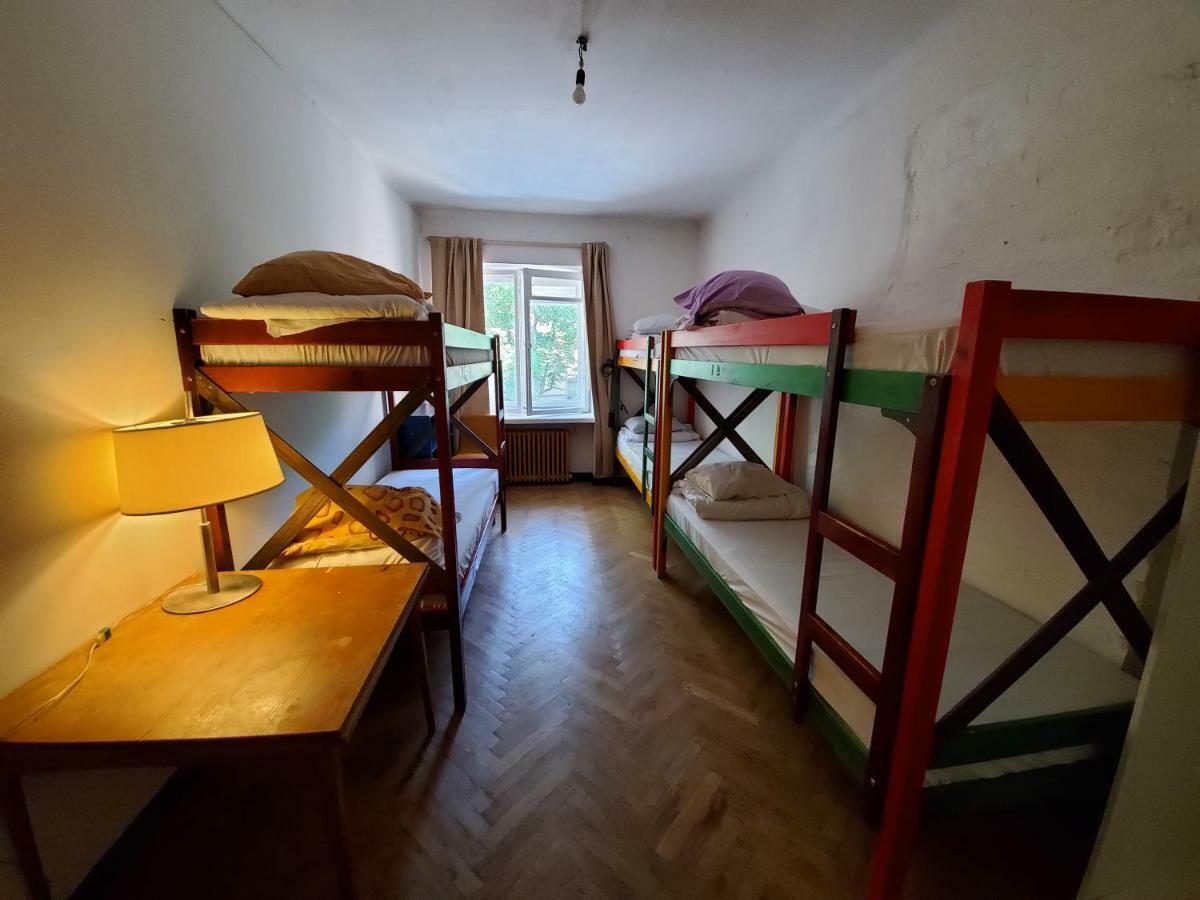 Euphoria Hostel Талин Екстериор снимка